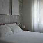Uni 公寓 *
